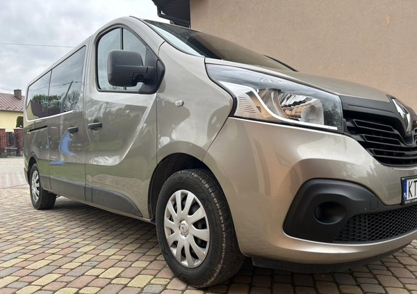 Renault Trafic cena 69900 przebieg: 230000, rok produkcji 2018 z Tarnów małe 436